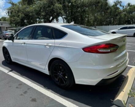 Белый Форд Фьюжн, объемом двигателя 1.5 л и пробегом 32 тыс. км за 14200 $, фото 3 на Automoto.ua