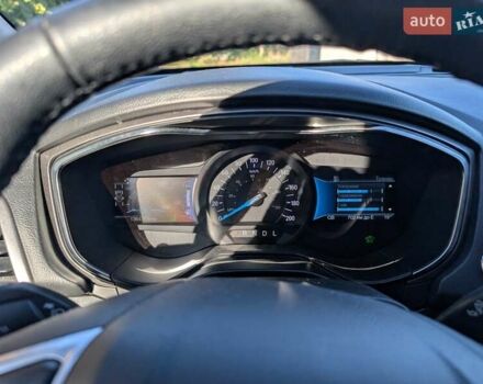 Белый Форд Фьюжн, объемом двигателя 2 л и пробегом 136 тыс. км за 16300 $, фото 12 на Automoto.ua