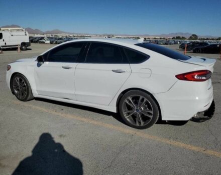 Белый Форд Фьюжн, объемом двигателя 2 л и пробегом 105 тыс. км за 2400 $, фото 1 на Automoto.ua