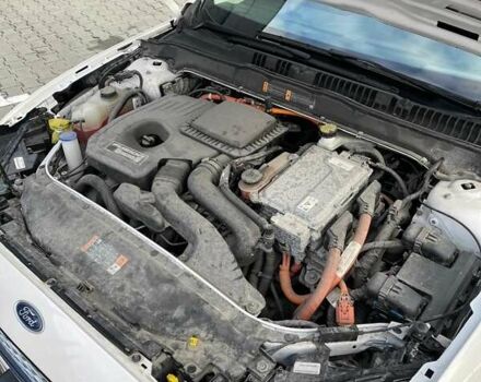 Белый Форд Фьюжн, объемом двигателя 2 л и пробегом 84 тыс. км за 21500 $, фото 39 на Automoto.ua