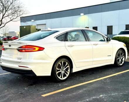 Білий Форд Фьюжен, об'ємом двигуна 2 л та пробігом 37 тис. км за 7900 $, фото 5 на Automoto.ua