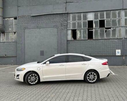 Белый Форд Фьюжн, объемом двигателя 2 л и пробегом 84 тыс. км за 21500 $, фото 19 на Automoto.ua