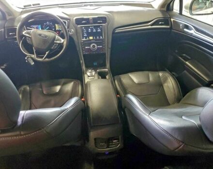 Белый Форд Фьюжн, объемом двигателя 2 л и пробегом 93 тыс. км за 3500 $, фото 7 на Automoto.ua