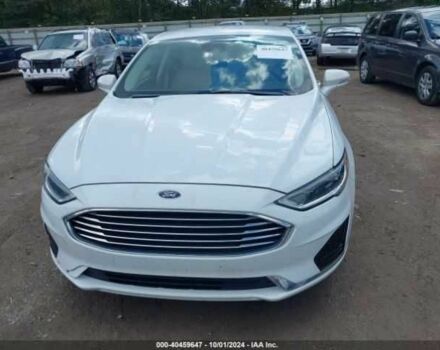 Білий Форд Фьюжен, об'ємом двигуна 2 л та пробігом 118 тис. км за 2100 $, фото 11 на Automoto.ua