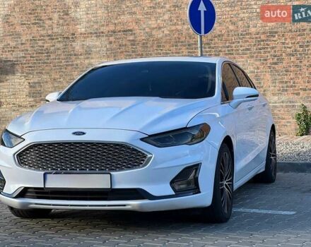 Форд Фьюжн 2019 в Одессе на Automoto.ua Белый Форд Фьюжн, объемом двигателя 2 л и пробегом 140 тыс. км за 15300 $, фото 1 на Automoto.ua