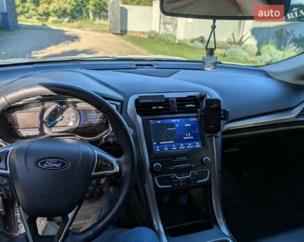 Белый Форд Фьюжн, объемом двигателя 2 л и пробегом 136 тыс. км за 16300 $, фото 11 на Automoto.ua