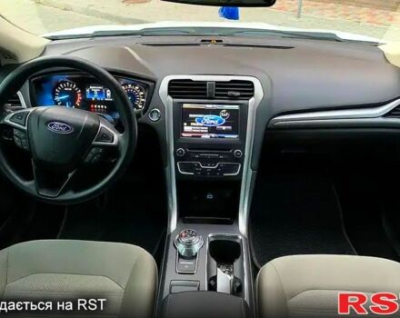 Белый Форд Фьюжн, объемом двигателя 2.4 л и пробегом 66 тыс. км за 11999 $, фото 3 на Automoto.ua