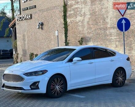 Форд Фьюжн 2019 в Одессе на Automoto.ua Белый Форд Фьюжн, объемом двигателя 2 л и пробегом 140 тыс. км за 15300 $, фото 2 на Automoto.ua