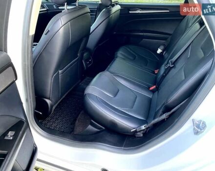 Белый Форд Фьюжн, объемом двигателя 2 л и пробегом 165 тыс. км за 15799 $, фото 54 на Automoto.ua