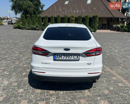 Форд Фьюжн 2019 в Житомире на Automoto.ua Белый Форд Фьюжн, объемом двигателя 1.5 л и пробегом 70 тыс. км за 13600 $, фото 3 на Automoto.ua