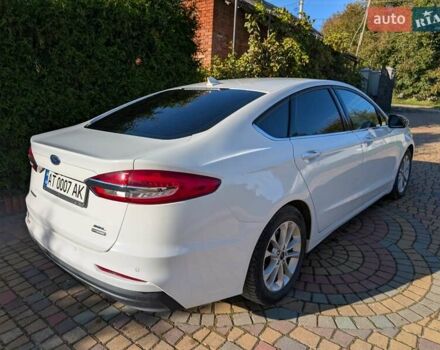 Белый Форд Фьюжн, объемом двигателя 2 л и пробегом 136 тыс. км за 16300 $, фото 7 на Automoto.ua