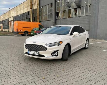 Белый Форд Фьюжн, объемом двигателя 2 л и пробегом 84 тыс. км за 21500 $, фото 1 на Automoto.ua