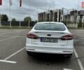Білий Форд Фьюжен, об'ємом двигуна 2 л та пробігом 136 тис. км за 16000 $, фото 5 на Automoto.ua