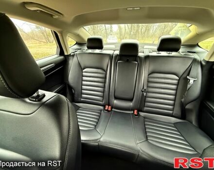 Белый Форд Фьюжн, объемом двигателя 1.5 л и пробегом 105 тыс. км за 14500 $, фото 6 на Automoto.ua