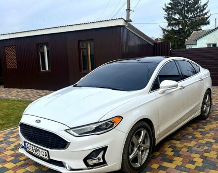 Белый Форд Фьюжн, объемом двигателя 2 л и пробегом 148 тыс. км за 13500 $, фото 1 на Automoto.ua