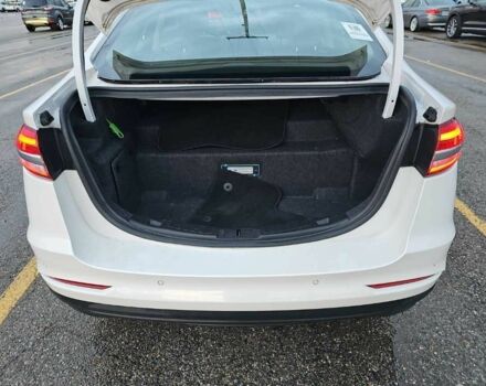 Білий Форд Фьюжен, об'ємом двигуна 0 л та пробігом 79 тис. км за 15000 $, фото 6 на Automoto.ua