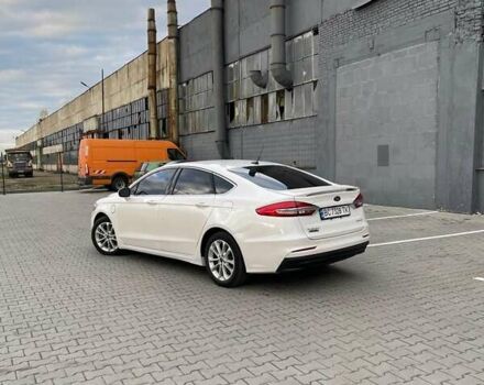 Белый Форд Фьюжн, объемом двигателя 2 л и пробегом 84 тыс. км за 21500 $, фото 20 на Automoto.ua