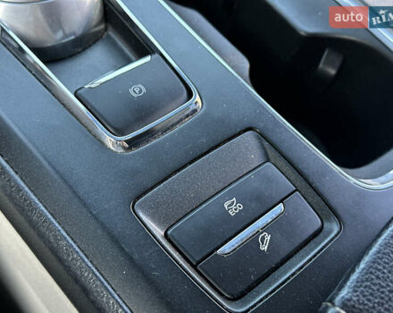 Белый Форд Фьюжн, объемом двигателя 2 л и пробегом 147 тыс. км за 16500 $, фото 55 на Automoto.ua