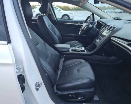 Білий Форд Фьюжен, об'ємом двигуна 0 л та пробігом 79 тис. км за 15000 $, фото 12 на Automoto.ua