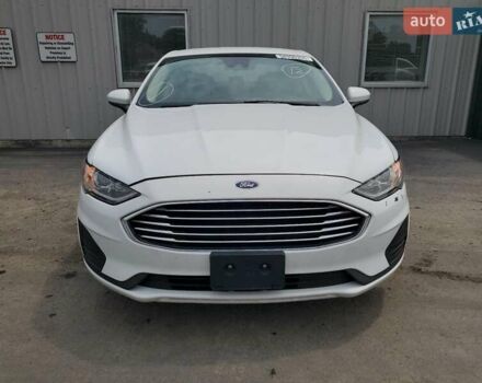 Білий Форд Фьюжен, об'ємом двигуна 2 л та пробігом 78 тис. км за 3600 $, фото 4 на Automoto.ua