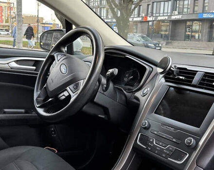 Белый Форд Фьюжн, объемом двигателя 2 л и пробегом 93 тыс. км за 17800 $, фото 10 на Automoto.ua