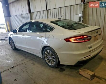 Белый Форд Фьюжн, объемом двигателя 2 л и пробегом 94 тыс. км за 8858 $, фото 5 на Automoto.ua