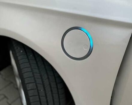 Белый Форд Фьюжн, объемом двигателя 2 л и пробегом 84 тыс. км за 21500 $, фото 26 на Automoto.ua