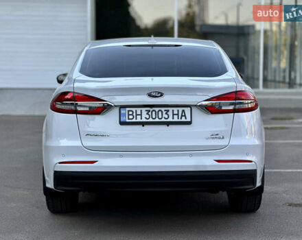 Белый Форд Фьюжн, объемом двигателя 2 л и пробегом 147 тыс. км за 16500 $, фото 10 на Automoto.ua
