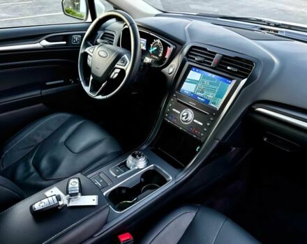 Білий Форд Фьюжен, об'ємом двигуна 2 л та пробігом 37 тис. км за 7900 $, фото 7 на Automoto.ua