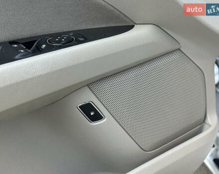 Белый Форд Фьюжн, объемом двигателя 2 л и пробегом 147 тыс. км за 16500 $, фото 44 на Automoto.ua