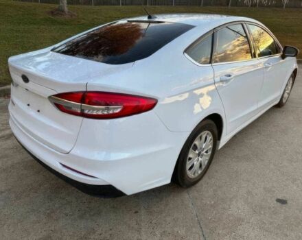 Білий Форд Фьюжен, об'ємом двигуна 2.5 л та пробігом 45 тис. км за 7500 $, фото 5 на Automoto.ua