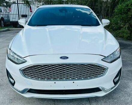 Форд Фьюжн 2019 в Львове на Automoto.ua Белый Форд Фьюжн, объемом двигателя 2 л и пробегом 60 тыс. км за 3000 $, фото 1 на Automoto.ua