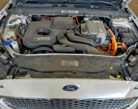 Белый Форд Фьюжн, объемом двигателя 2 л и пробегом 90 тыс. км за 2900 $, фото 10 на Automoto.ua