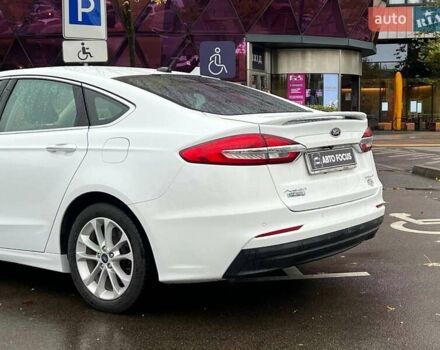 Форд Фьюжен 2019 у Києві на Automoto.ua Білий Форд Фьюжен, об'ємом двигуна 2 л та пробігом 81 тис. км за 20490 $, фото 5 на Automoto.ua