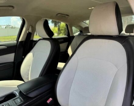 Белый Форд Фьюжн, объемом двигателя 1.5 л и пробегом 32 тыс. км за 14200 $, фото 7 на Automoto.ua