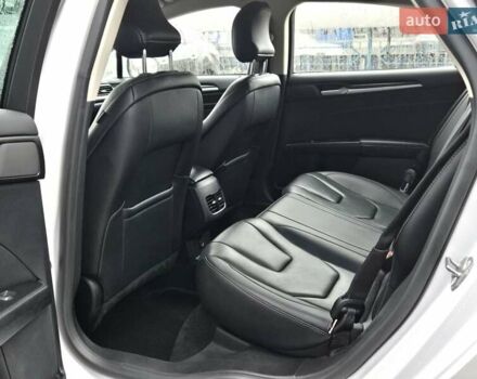 Белый Форд Фьюжн, объемом двигателя 2 л и пробегом 55 тыс. км за 14900 $, фото 11 на Automoto.ua