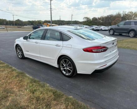 Белый Форд Фьюжн, объемом двигателя 2 л и пробегом 33 тыс. км за 6800 $, фото 3 на Automoto.ua