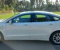 Білий Форд Фьюжен, об'ємом двигуна 2 л та пробігом 81 тис. км за 19500 $, фото 2 на Automoto.ua