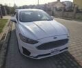 Білий Форд Фьюжен, об'ємом двигуна 2 л та пробігом 180 тис. км за 12744 $, фото 1 на Automoto.ua