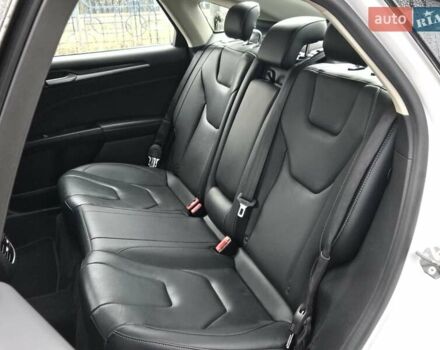 Белый Форд Фьюжн, объемом двигателя 2 л и пробегом 55 тыс. км за 14900 $, фото 12 на Automoto.ua