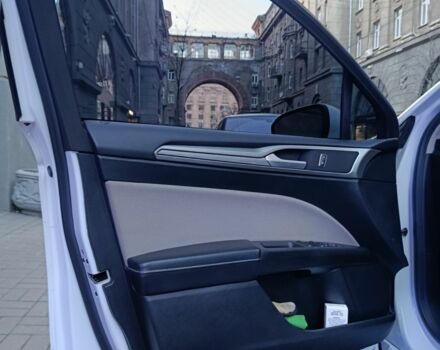 Білий Форд Фьюжен, об'ємом двигуна 2.5 л та пробігом 59 тис. км за 14500 $, фото 21 на Automoto.ua