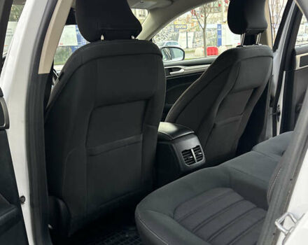 Белый Форд Фьюжн, объемом двигателя 2 л и пробегом 93 тыс. км за 17800 $, фото 14 на Automoto.ua