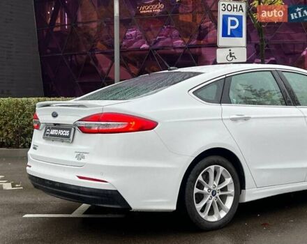 Форд Фьюжен 2019 у Києві на Automoto.ua Білий Форд Фьюжен, об'ємом двигуна 2 л та пробігом 81 тис. км за 20490 $, фото 8 на Automoto.ua