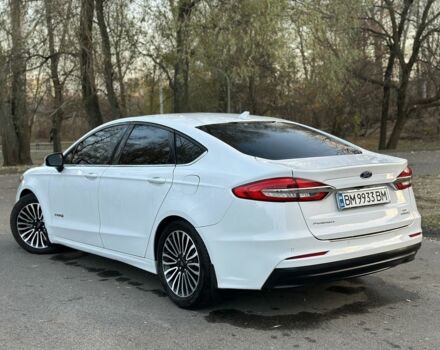 Білий Форд Фьюжен, об'ємом двигуна 2 л та пробігом 111 тис. км за 16700 $, фото 2 на Automoto.ua