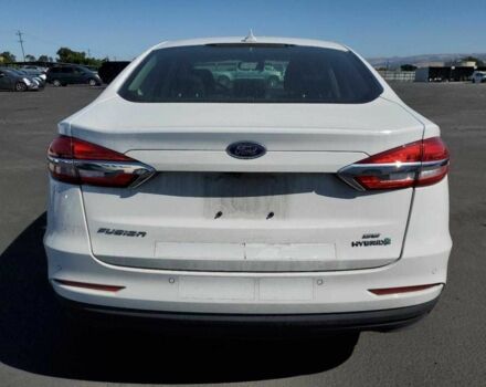 Форд Фьюжен 2019 у Львові на Automoto.ua Білий Форд Фьюжен, об'ємом двигуна 2 л та пробігом 52 тис. км за 2000 $, фото 5 на Automoto.ua