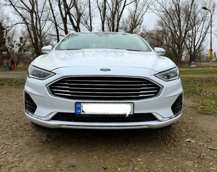 Белый Форд Фьюжн, объемом двигателя 1.5 л и пробегом 105 тыс. км за 14500 $, фото 1 на Automoto.ua