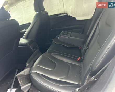 Белый Форд Фьюжн, объемом двигателя 2.49 л и пробегом 130 тыс. км за 6300 $, фото 3 на Automoto.ua