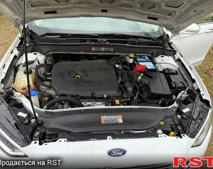 Белый Форд Фьюжн, объемом двигателя 1.5 л и пробегом 105 тыс. км за 14500 $, фото 10 на Automoto.ua