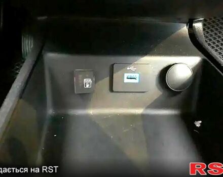 Белый Форд Фьюжн, объемом двигателя 2.4 л и пробегом 66 тыс. км за 11999 $, фото 8 на Automoto.ua