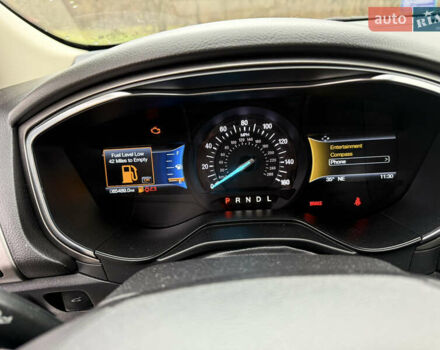 Белый Форд Фьюжн, объемом двигателя 1.5 л и пробегом 105 тыс. км за 14500 $, фото 5 на Automoto.ua